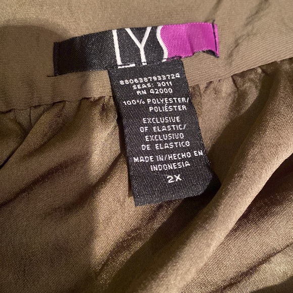 Romper - Picture 3 of 6